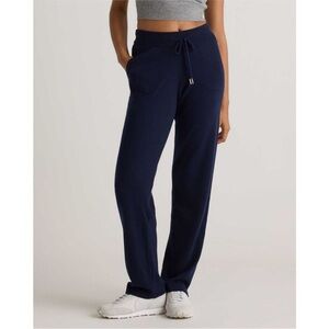 Quince Women’s Mongolian Cashmere Straight Leg Pants